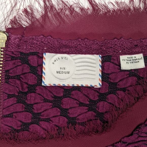 ANTHROPOLOGIE Postmark Blouse Burgundy Textured Chiffon Trim Zipper Back Office - Picture 6 of 9
